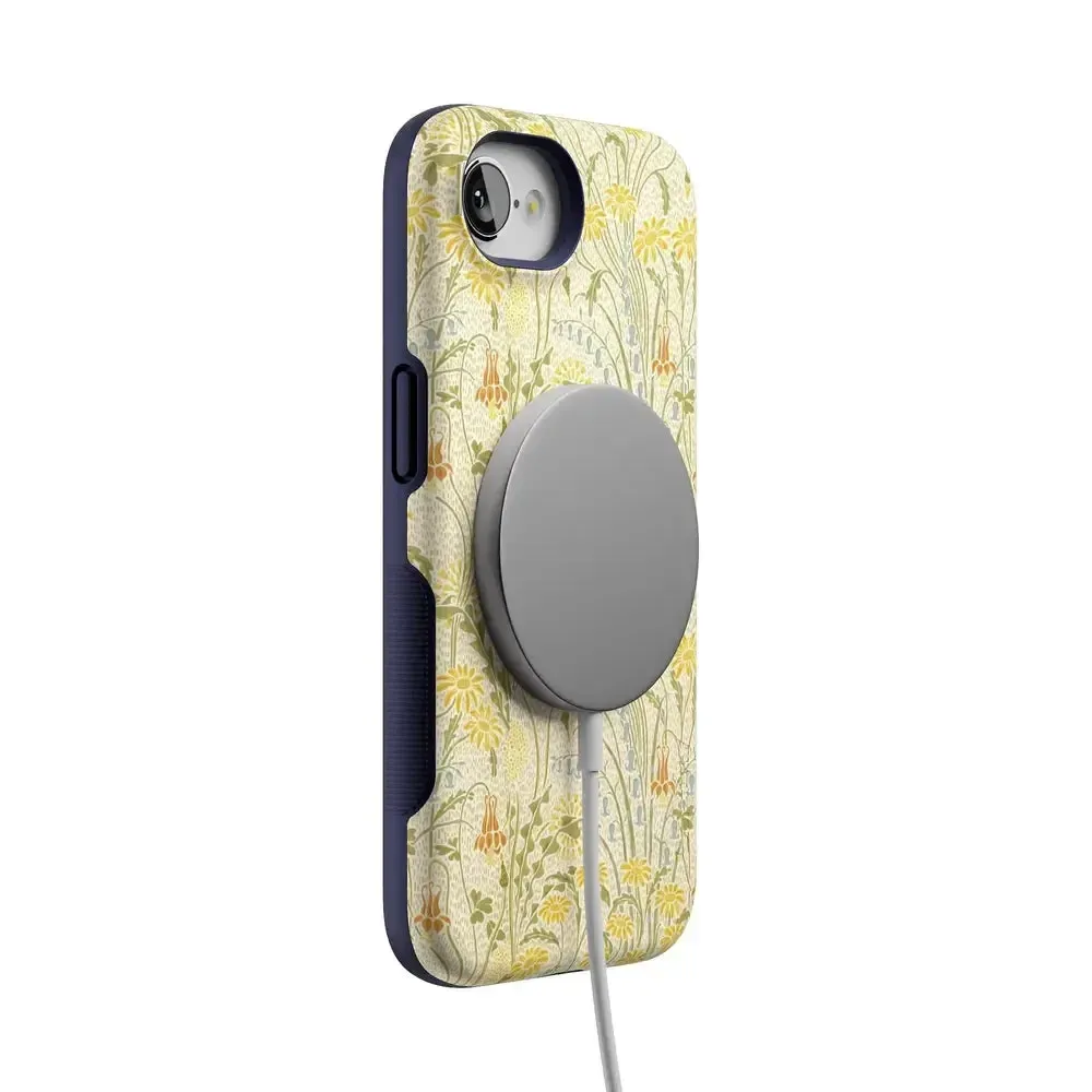 Boho Blooms | Golden Floral Case