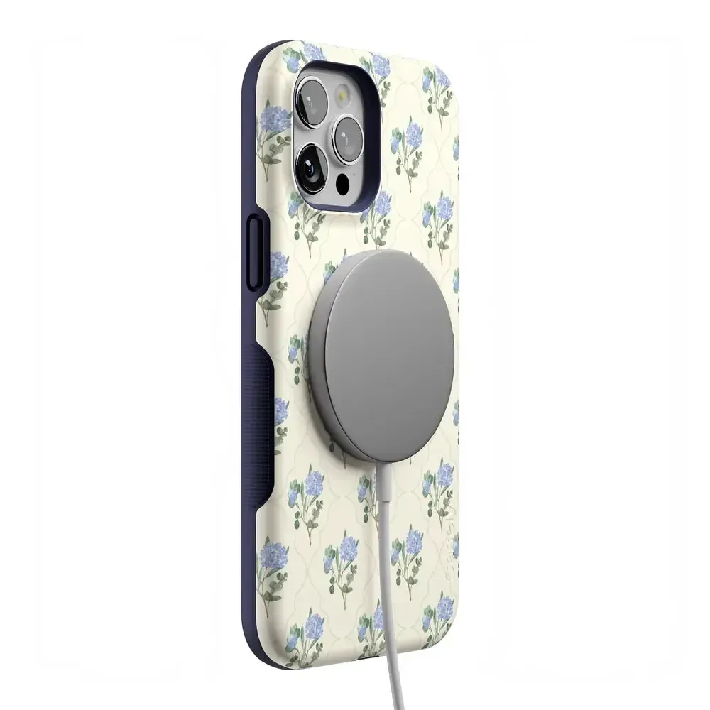 Vintage Garden | Blue Hydrangea Case